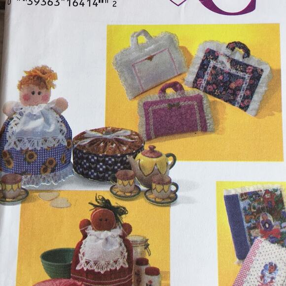 Vintage Simplicity Crafts 1995 Sewing Pattern Covers Multiple Home Items - Picture 2 of 13